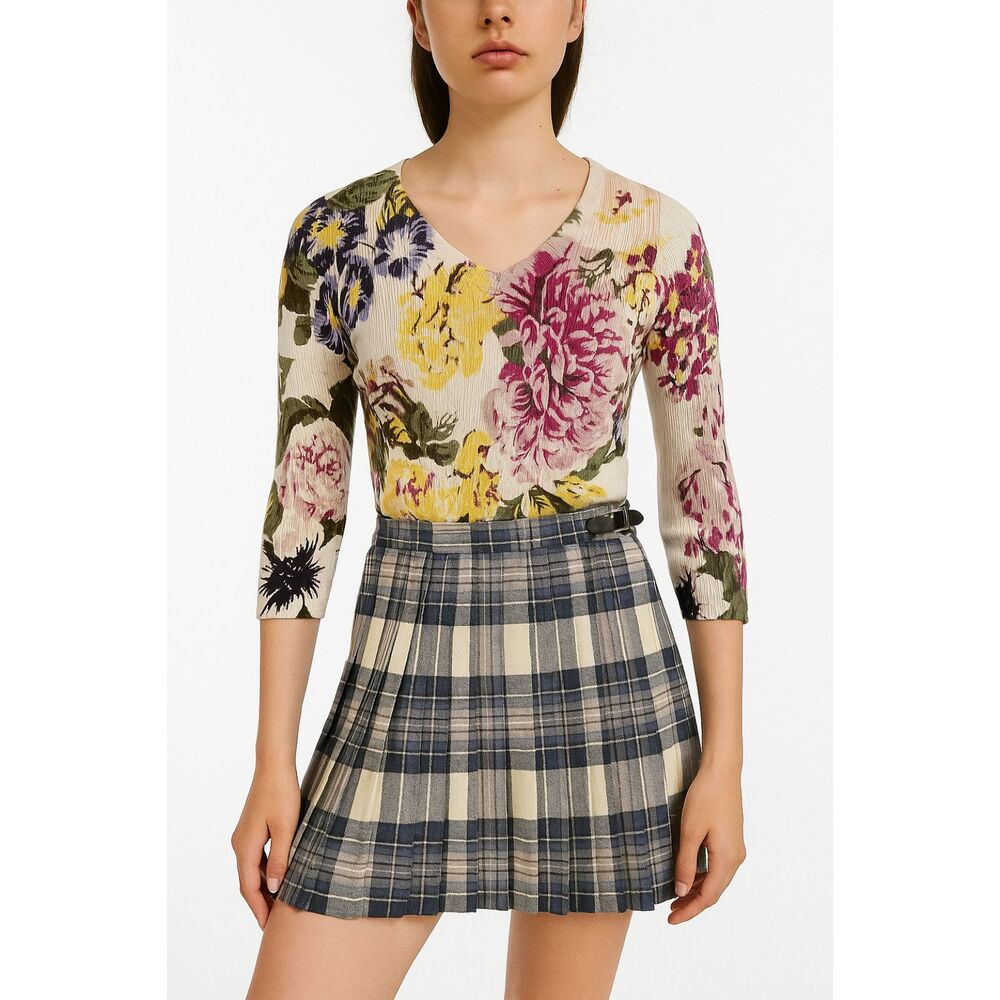 Etro Ribbed Silk Floral V Neck Blouse 8